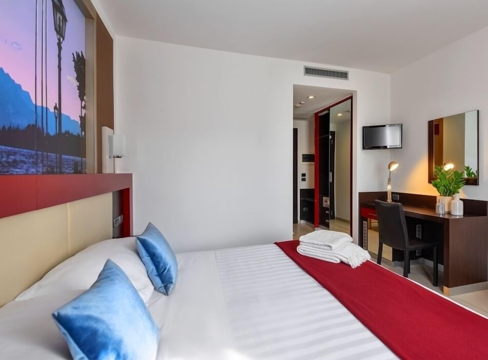 Kairos Garda Hotel 16/47