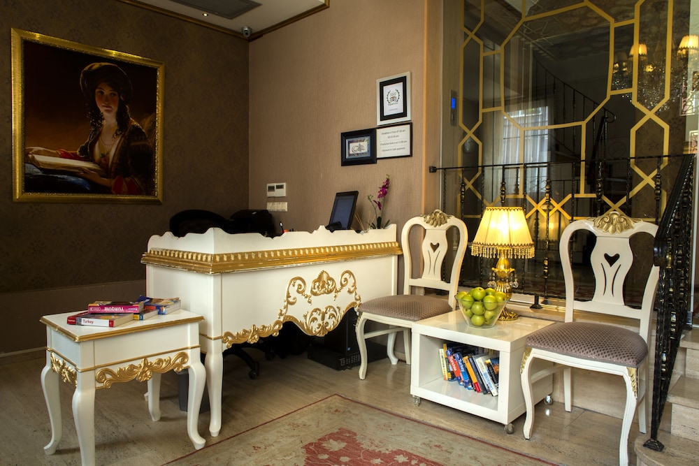 Sultans Royal Hotel 9/50