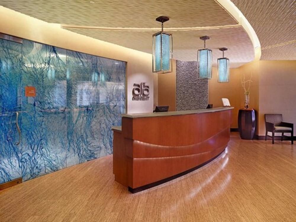 Ameristar Casino Resort Spa St. Charles 9/64