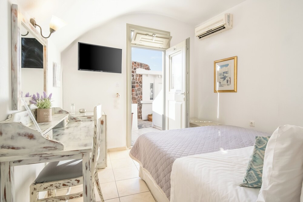 غرفة قياسية بسريرين منفصلين، Mathios Village 4/10
