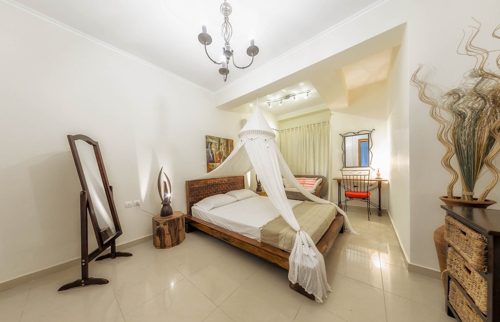 Parys Villas 5/50