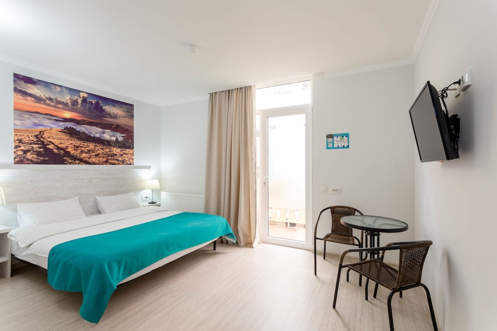 Hotel Tato 10/50