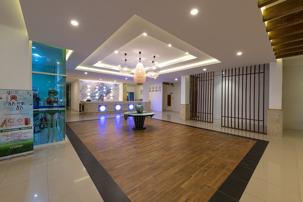 Blue Beach Grand Resort and Spa 6/48
