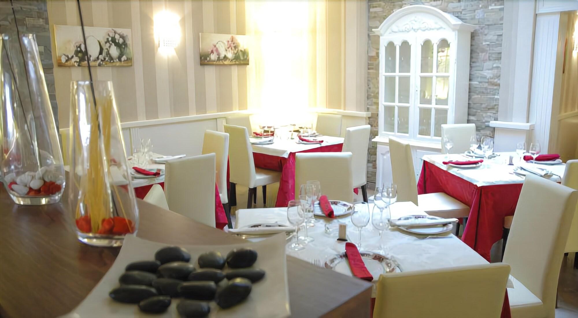 Hotel Ideal 37/42