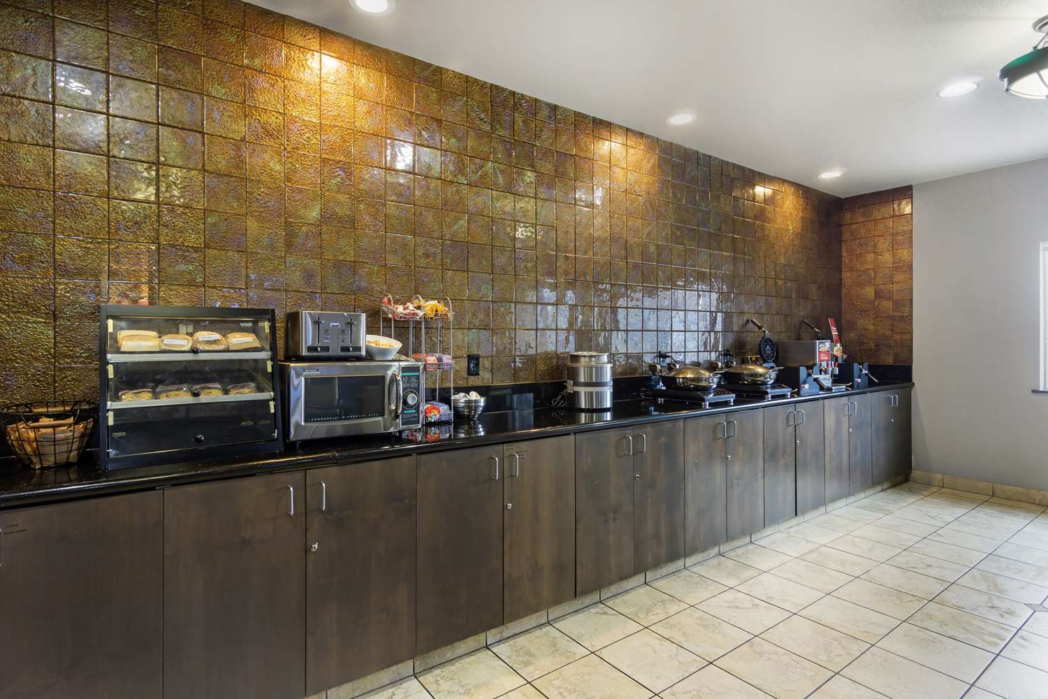Best Western Plus Yakima Hotel 4/61