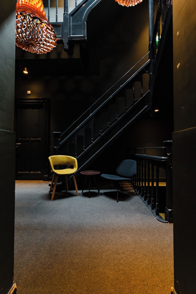 De Jonker Urban Studios & Suites 43/60
