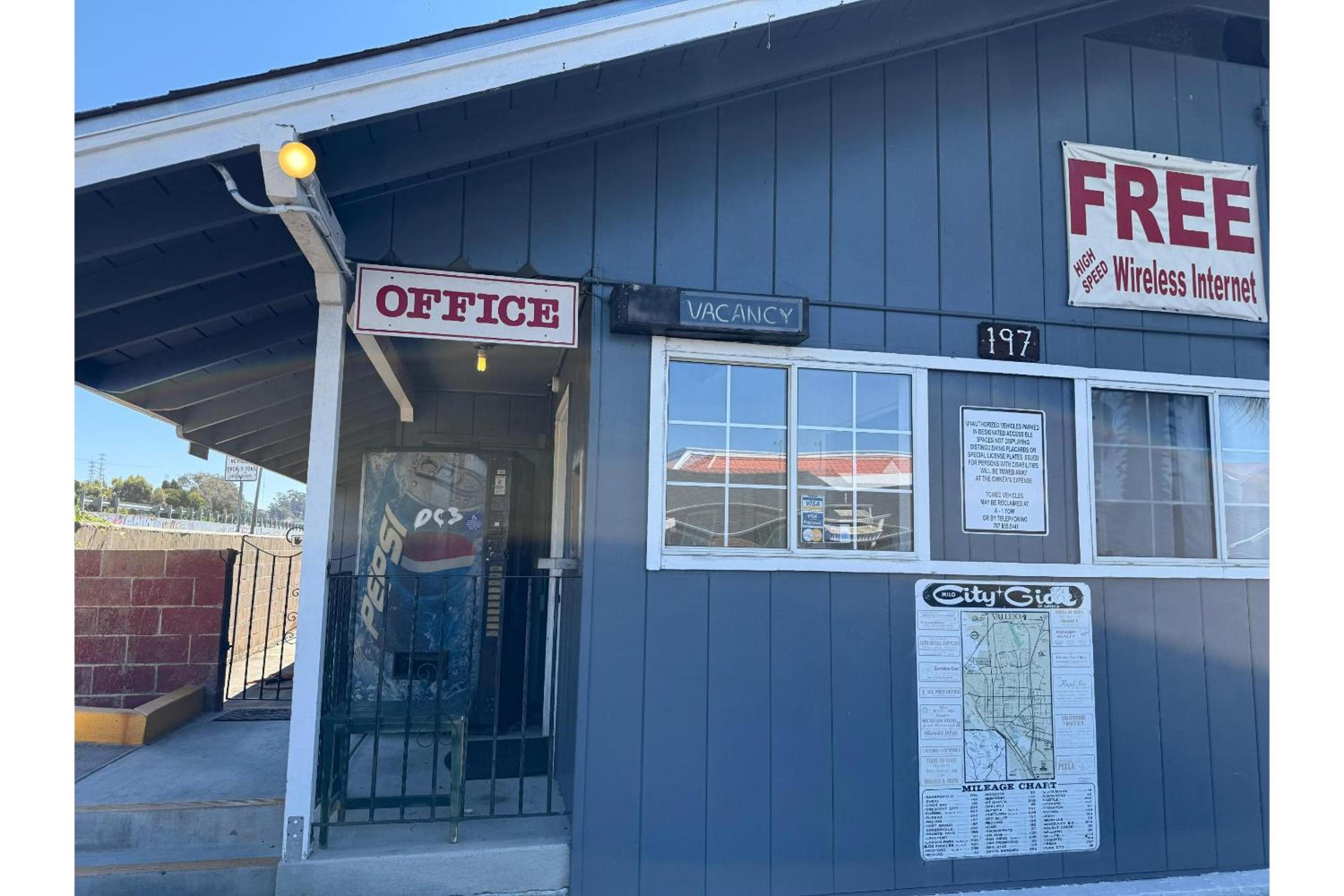 Discovery Inn Vallejo / Napa Valley I 780 image