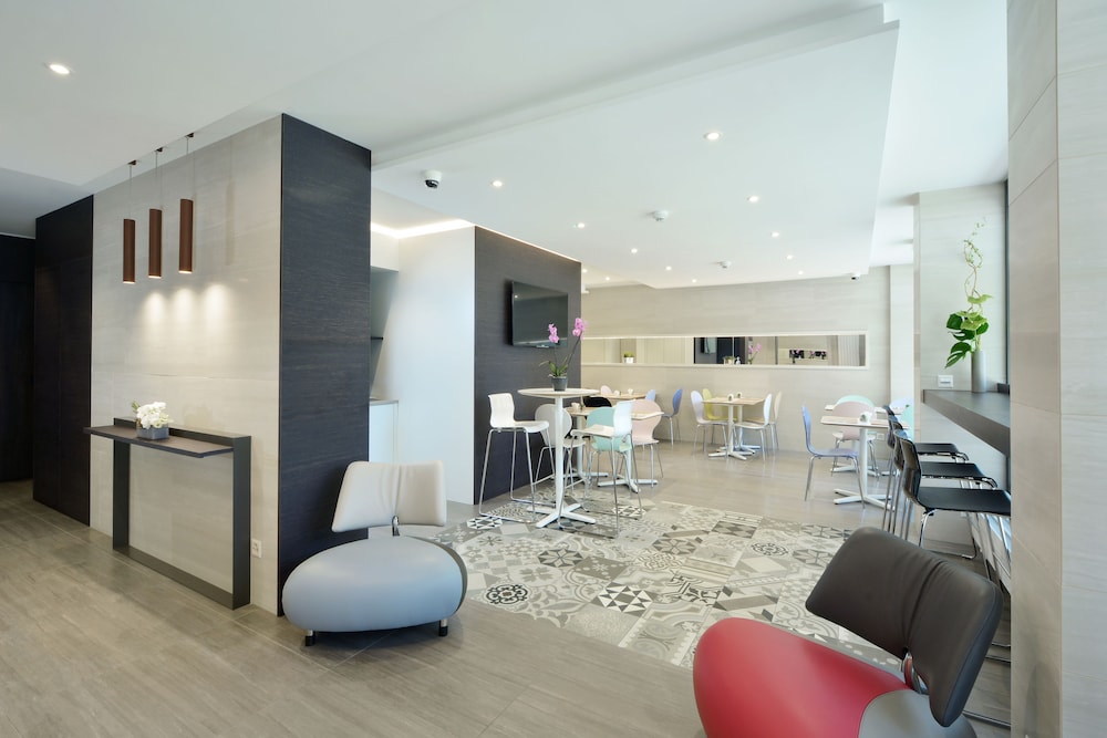 Des Alpes Hotel 40/48