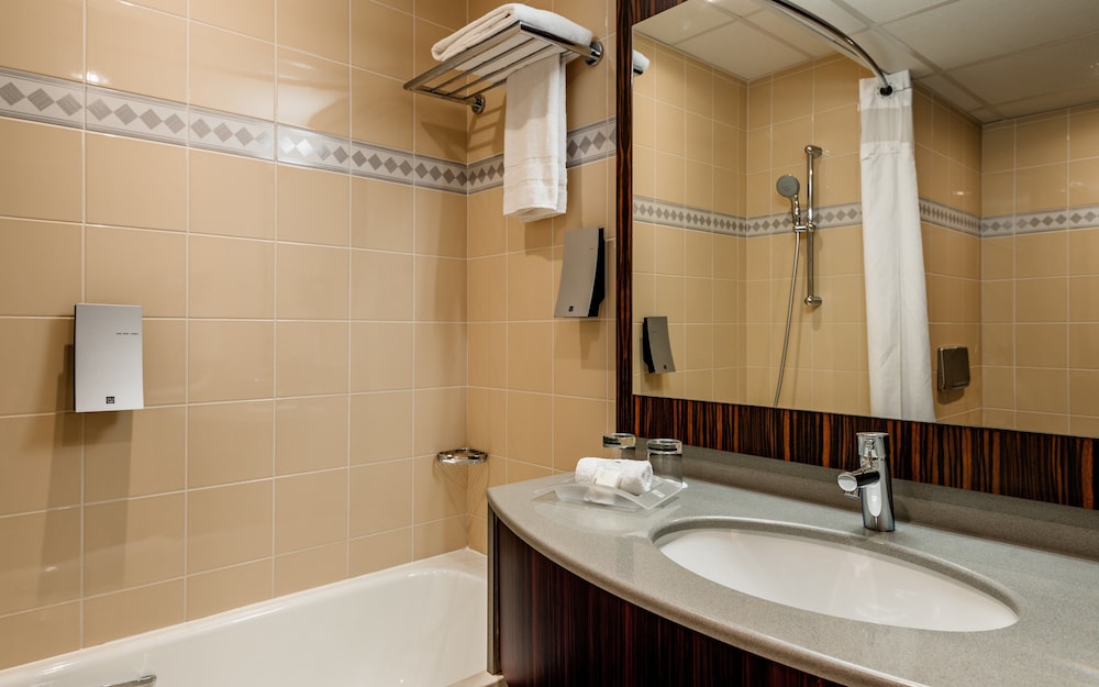 Holiday Inn Toulouse Airport 12/67