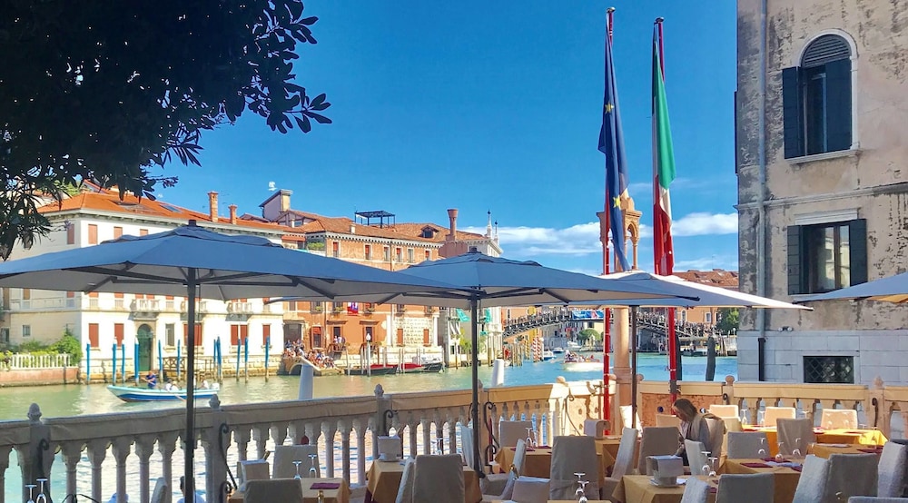 Palazzo Stern Hotel 3/88