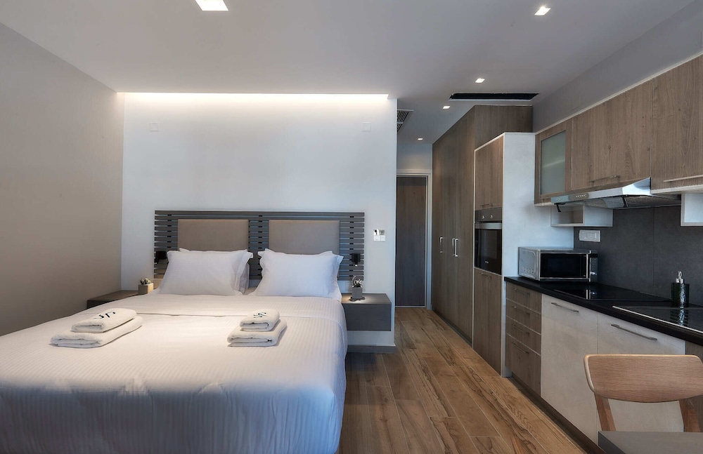 Seascape Luxury Residences - Adults Only 14/71