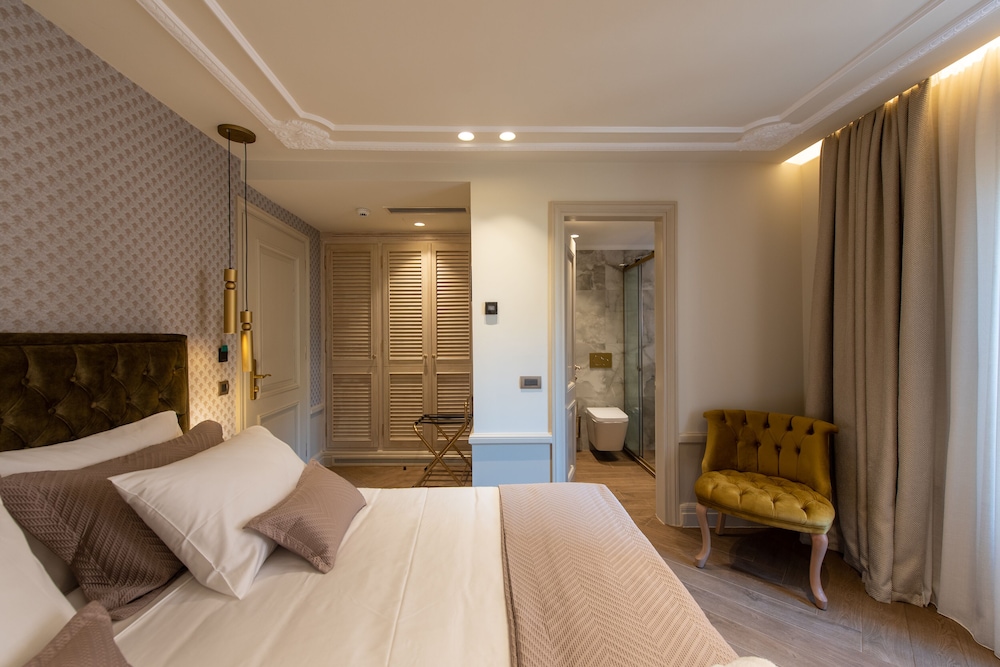 Capolavoro Suites 13/41