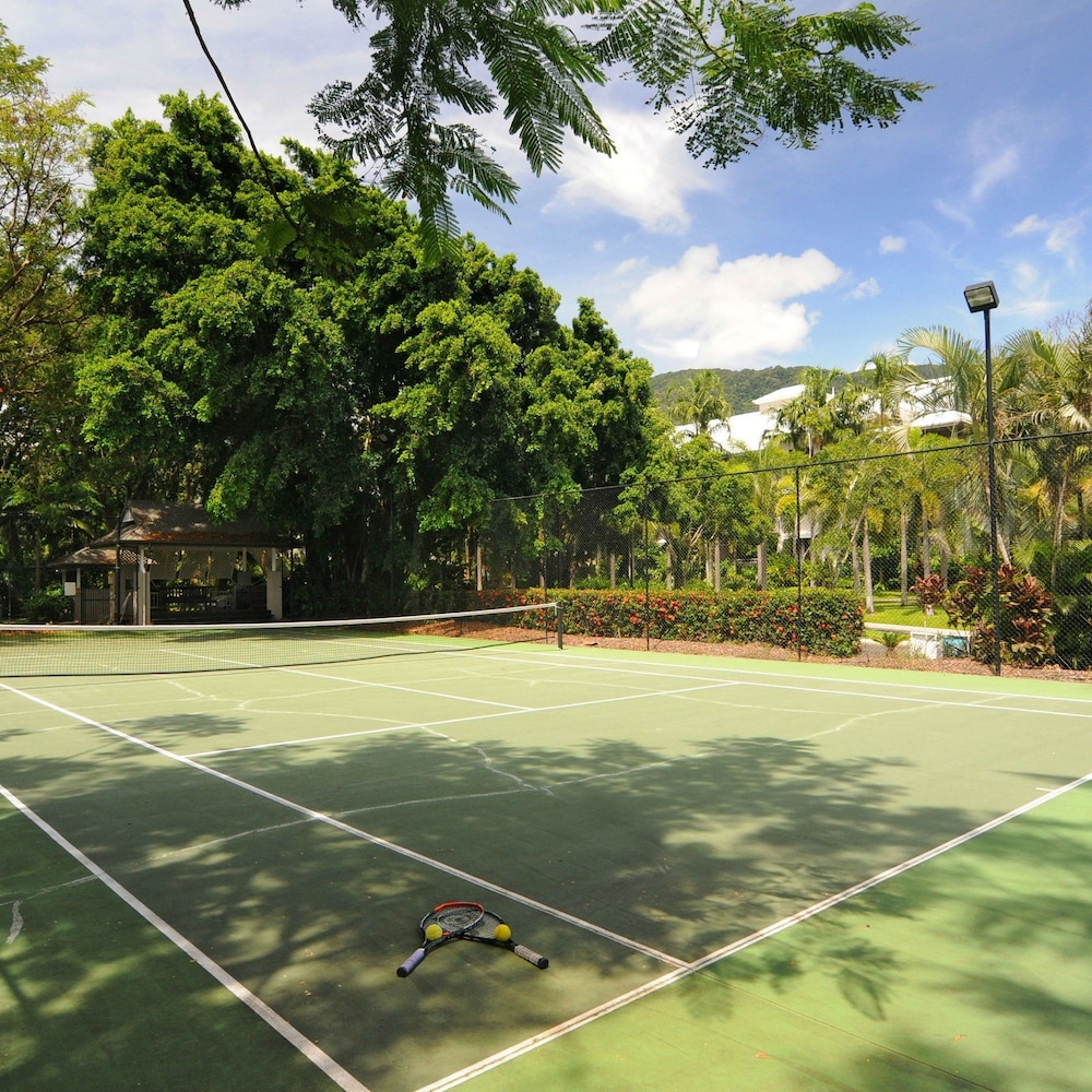 Oasis At Palm Cove 35/71