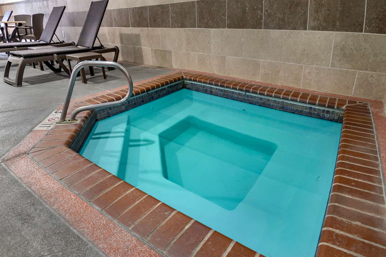Comfort Inn and Suites Junction City Near Fort Riley 7/12