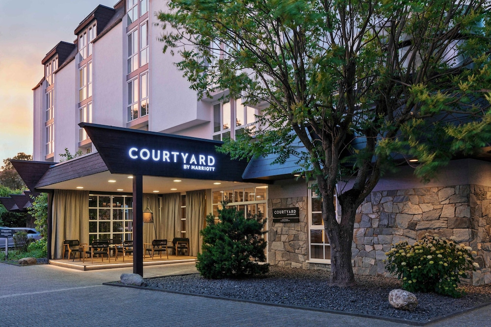Courtyard by Marriott Wiesbaden-Nordenstadt 1/50