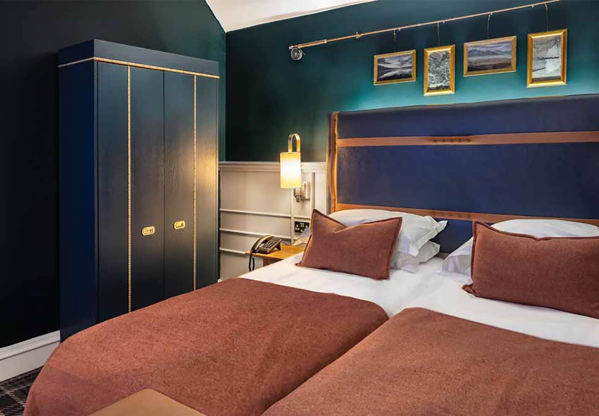 Room, Double Bed, Forest View