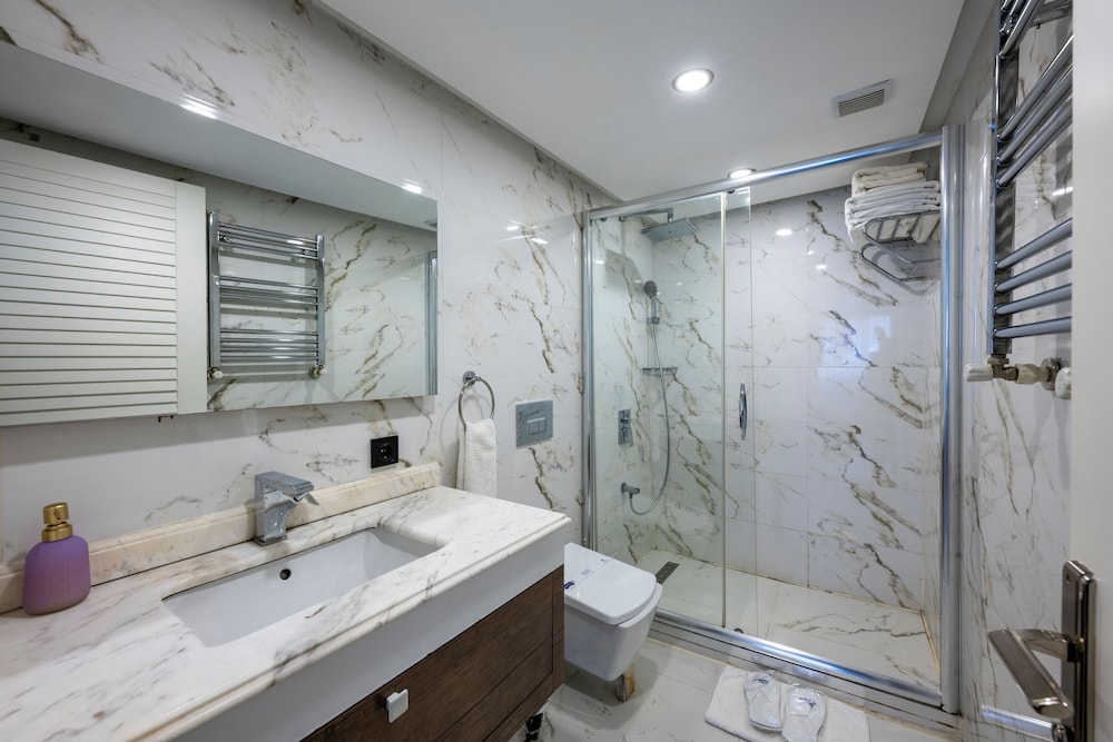 Hotel the Marions Suite 84/85