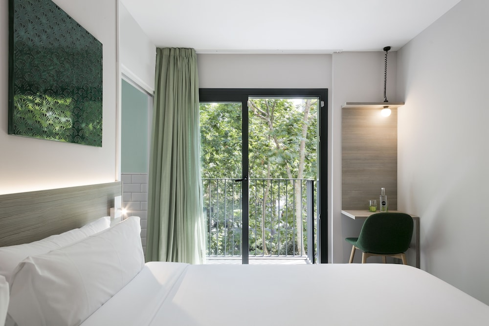 Niu Barcelona 22/64