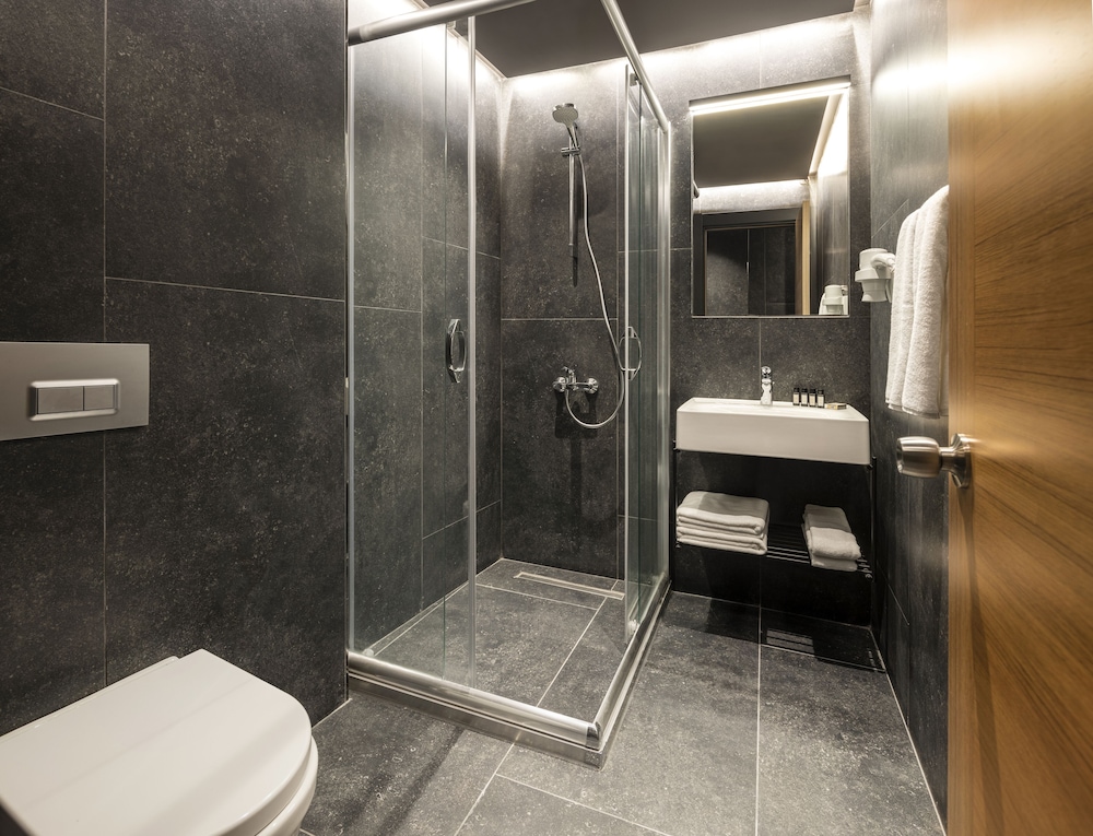 Marius Hotel 47/50