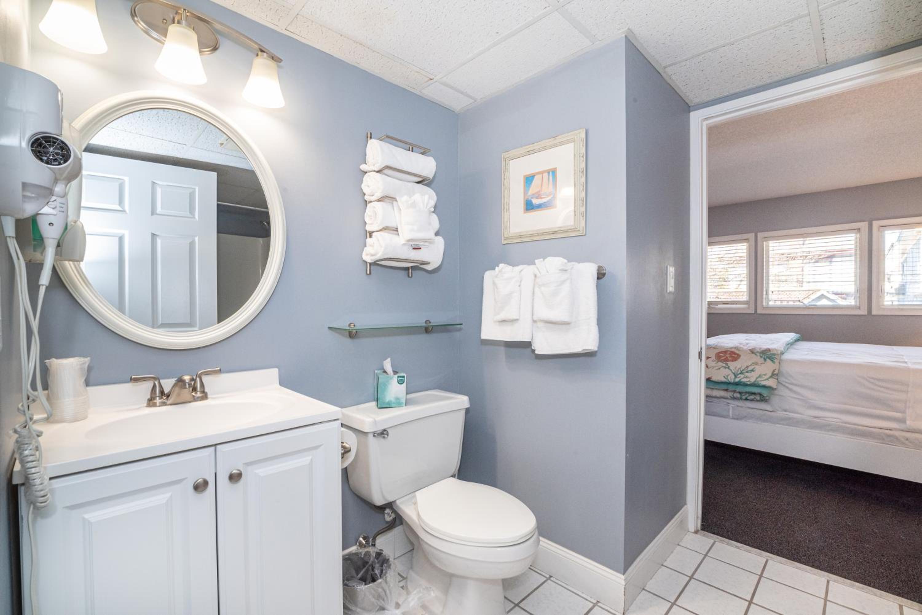 Biscayne Suites 47/49