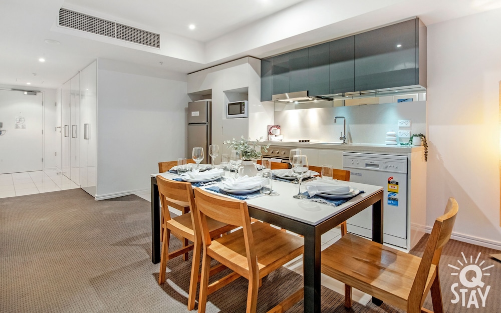 H Residences - We Accommodate 35/40