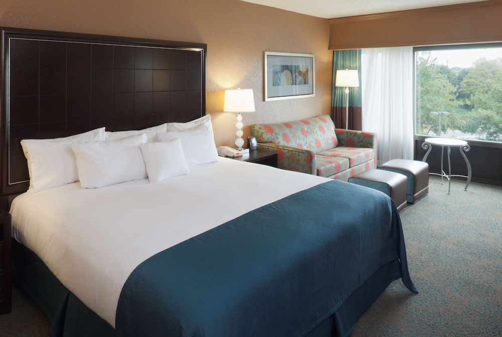 DoubleTree By Hilton Columbus GA 15/44