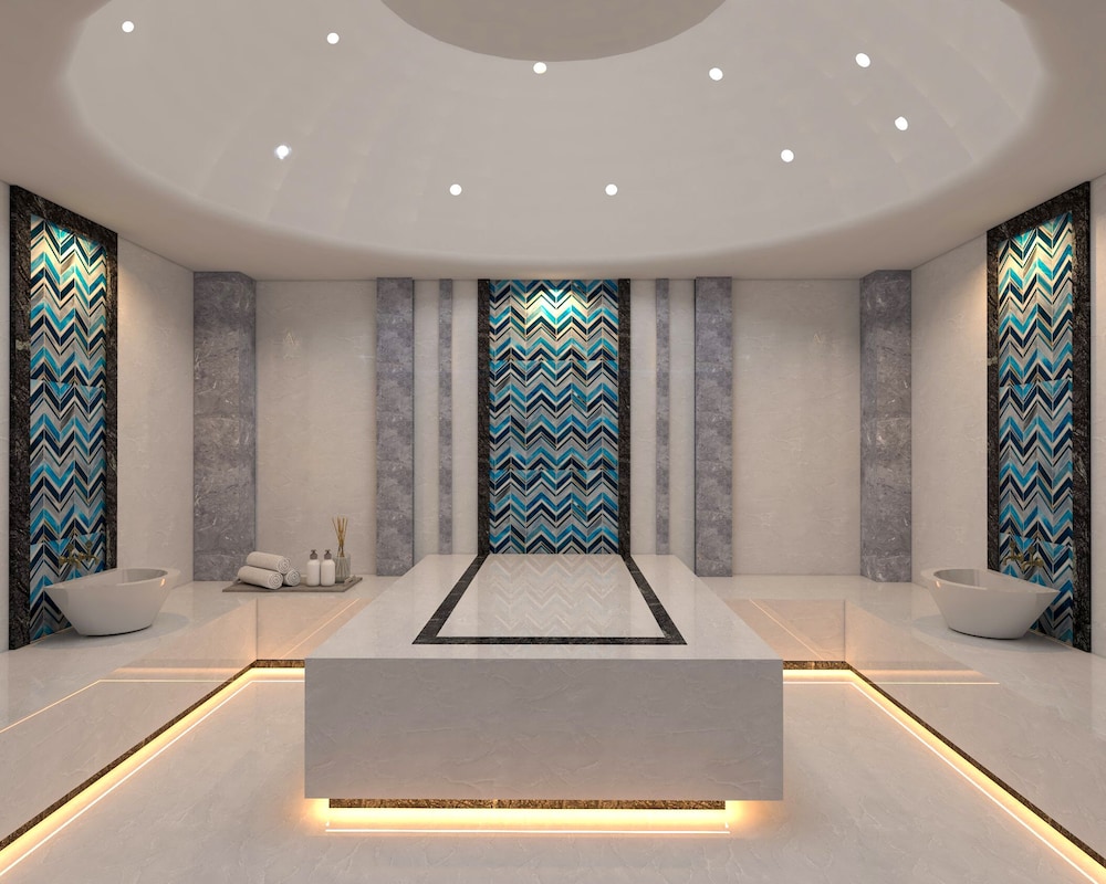 Renex Hotel 4/38