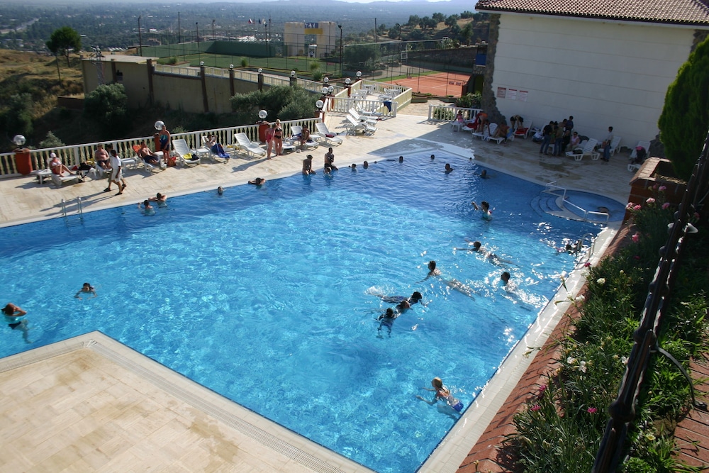 NYSA HOTEL 47/50