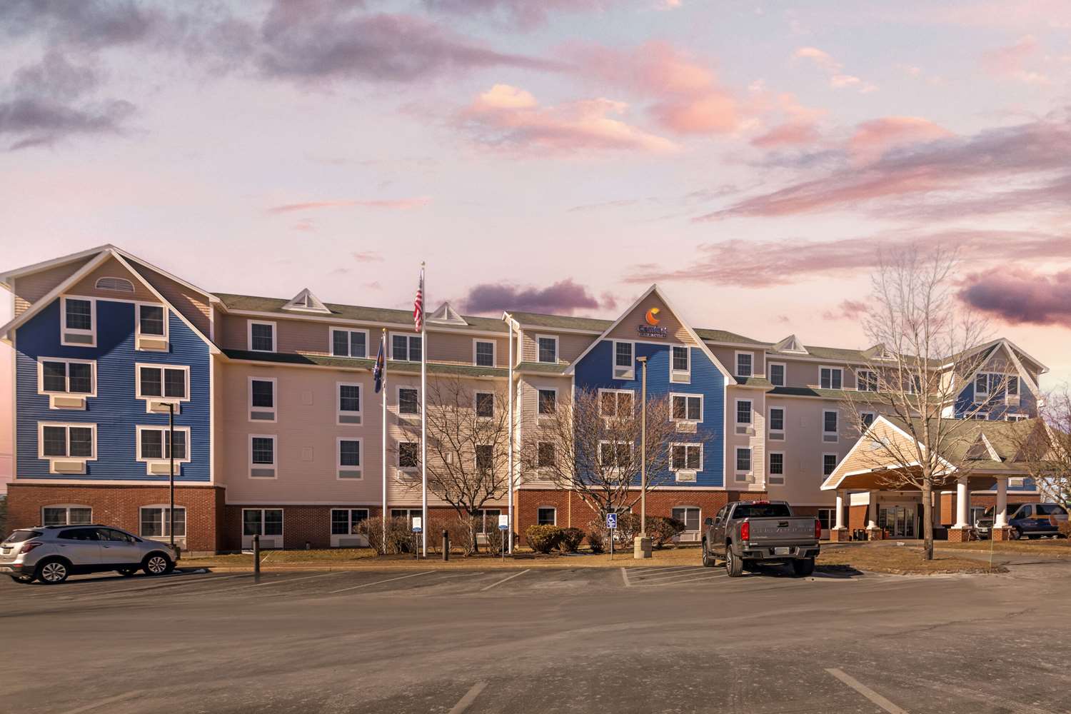 Comfort Inn and Suites Dover-Portsmouth 3/46