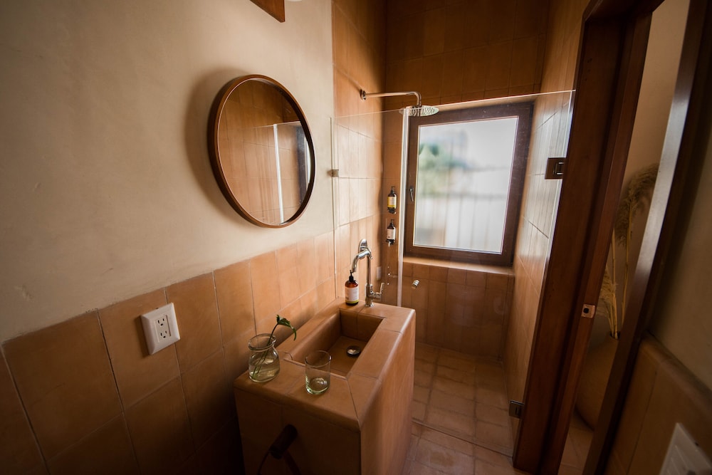 Casa Montore Boutique Hotel 32/37