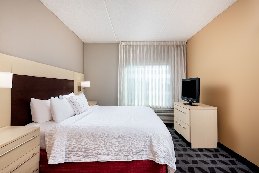 TownePlace Suites by Marriott Charlotte Mooresville 11/46