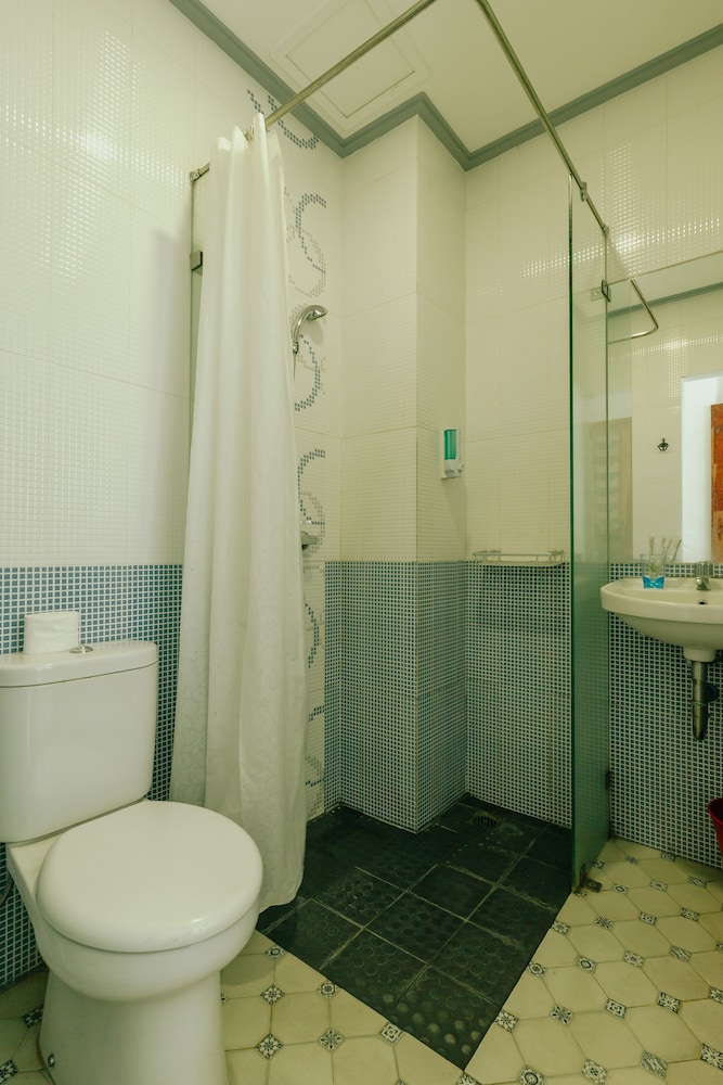 Urbanest Inn House TB Simatupang 10/72