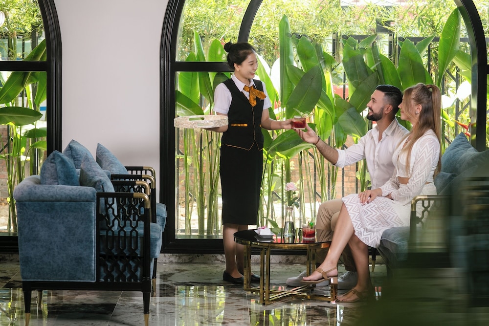 Grand Sunrise Palace Hoi An 24/49