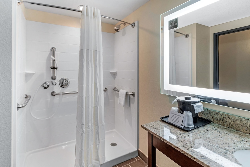 Sleep Inn & Suites Denver International Airport 14/33