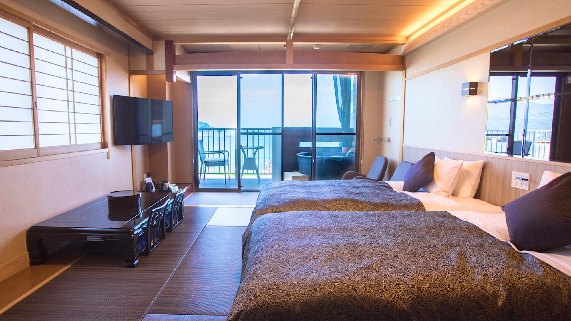 Junior Suite, Twin Beds, Mountain View, Ocean View, Night View, Smoking