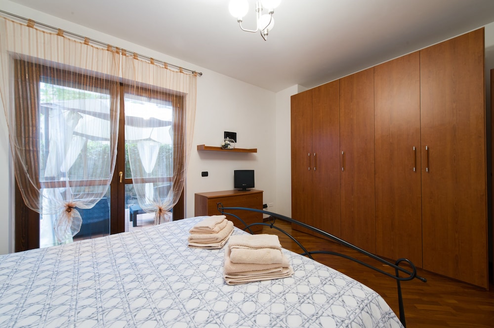 1 BEDROOM, COMFORT