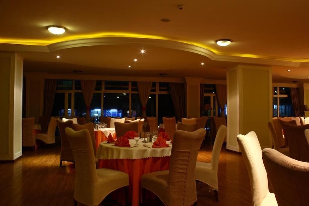 Debredamo Hotel 38/49