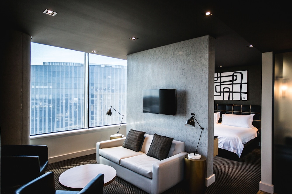 Century City Hotel Urban Square 29/46