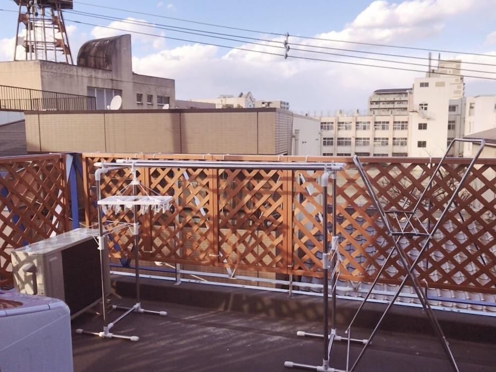 Osaka Sinsei Guest House 11/22