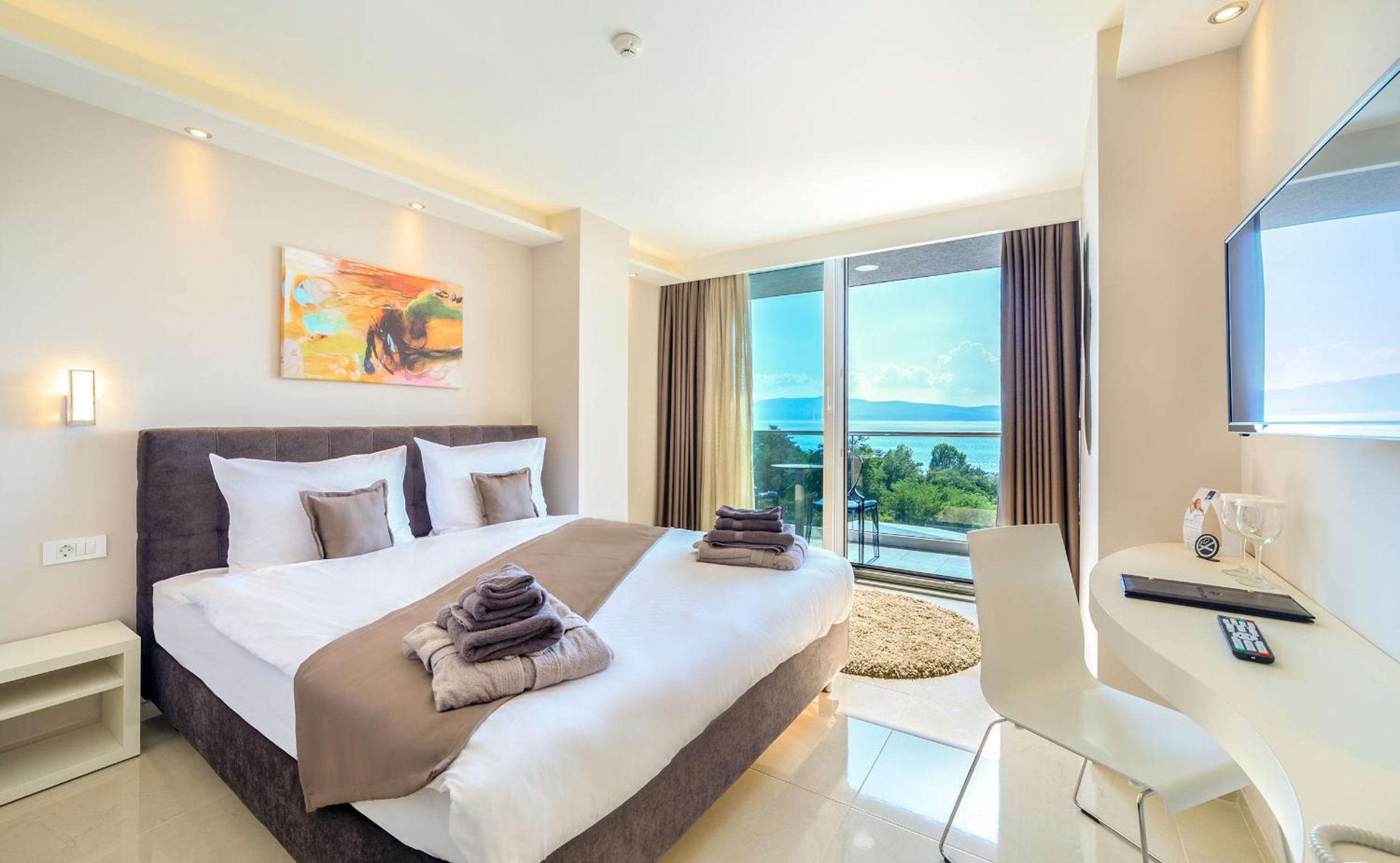 Laki Hotel & Spa 16/50