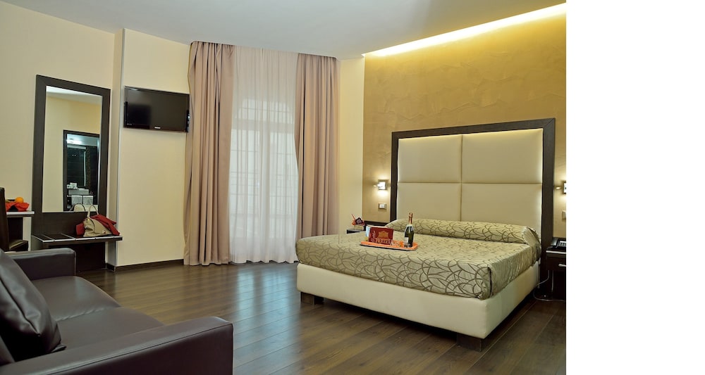 Catone District Hotel 37/60