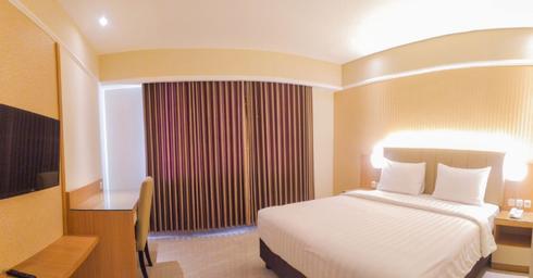 Pool, Deluxe, Double Bed