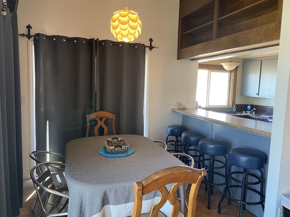 Shores Inn 31/50