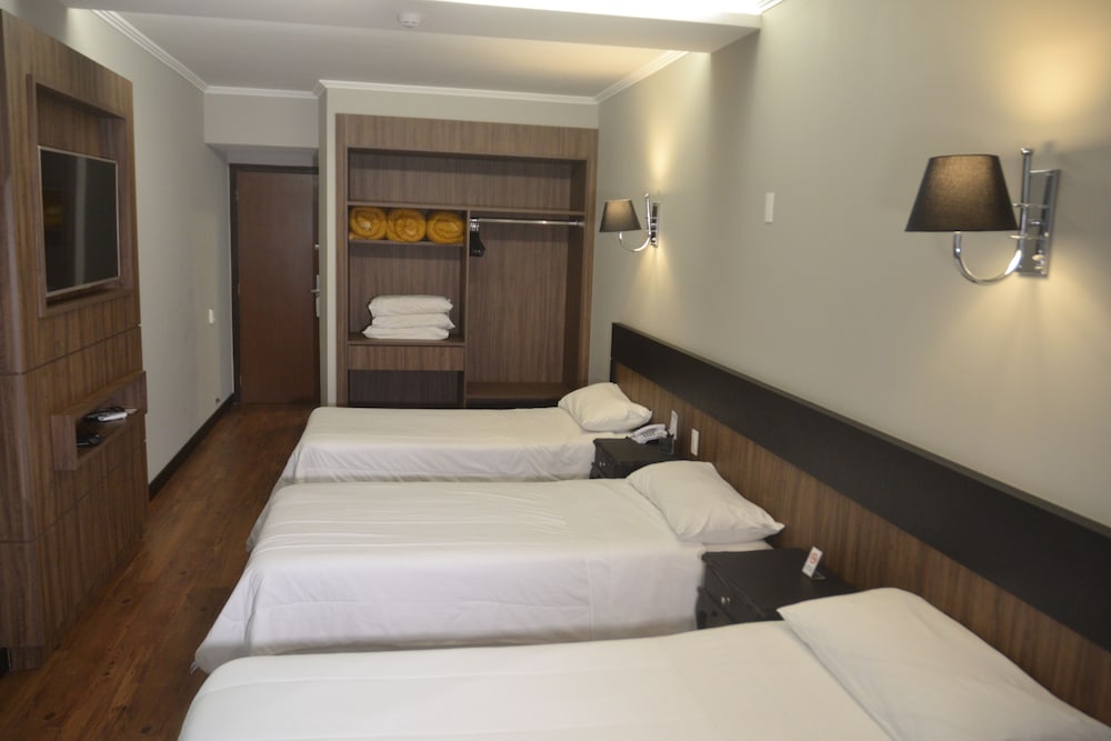 Premium Vila Velha Ponta Grossa 10/50