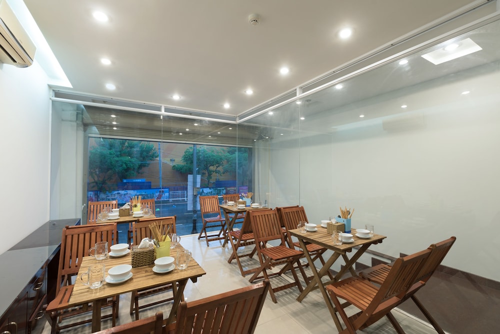 Vitalis Riverside Hotel 53/65