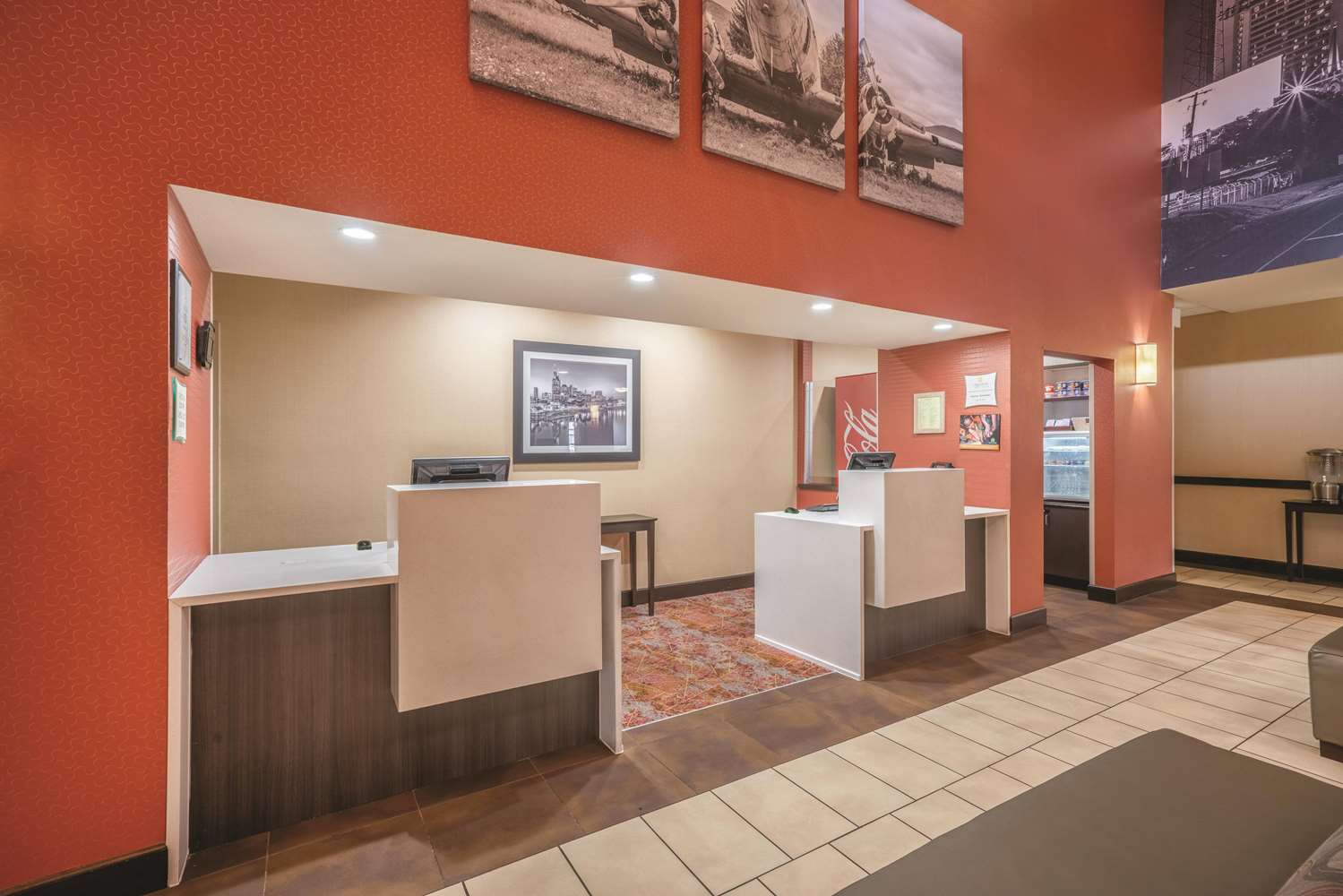 La Quinta Inn Suites Smyrna 2/45