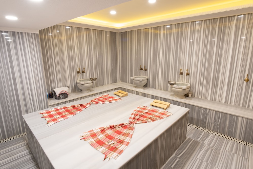 Orange Hotel & Spa 29/50