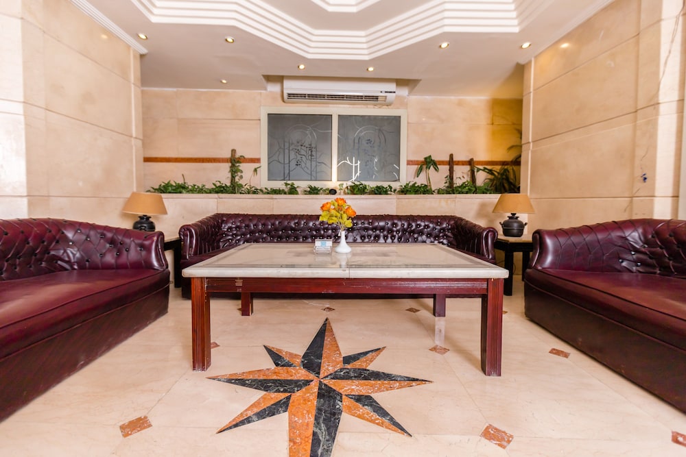 Aura Inn Hotel Cairo 38/62