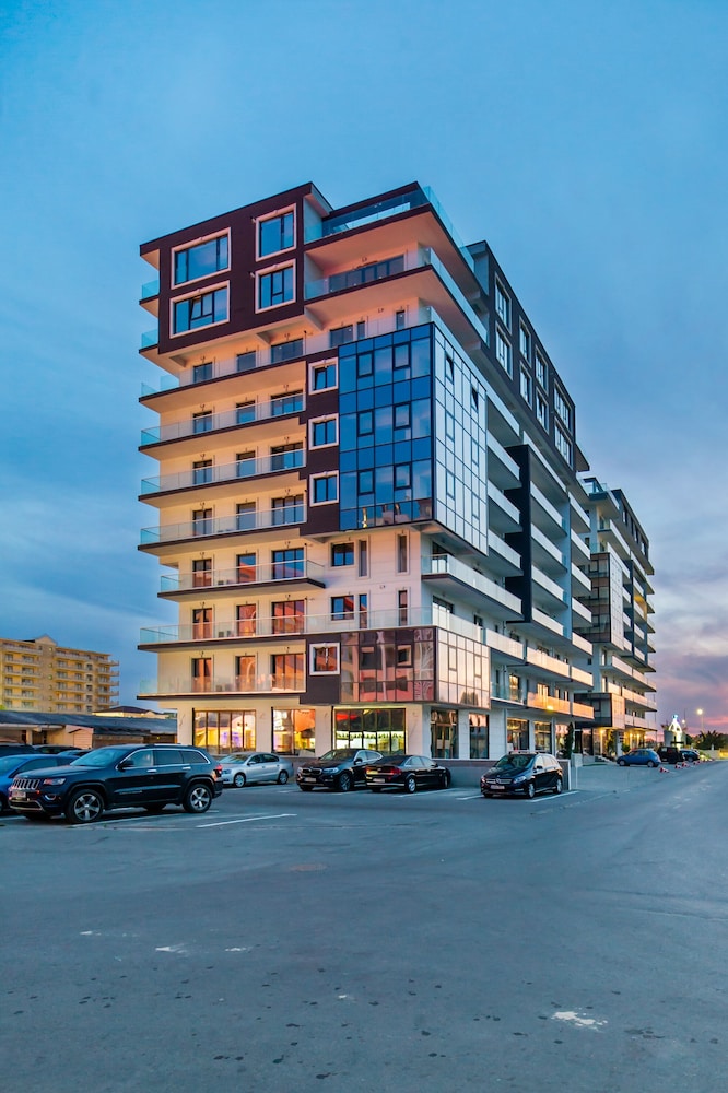 Miramare Residence 36/45