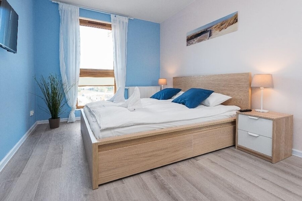 Apartinfo Island Apartments 34/50